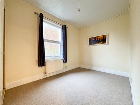 St Leonards Road, Bexhill on sea, TN40 1JB - Photo 4