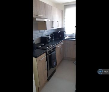 1 bedroom maisonette to rent - Photo 2