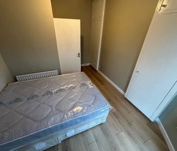 Great Apartment, 93a University Avenue, Queens Quarter, Belfast, BT... - Photo 1