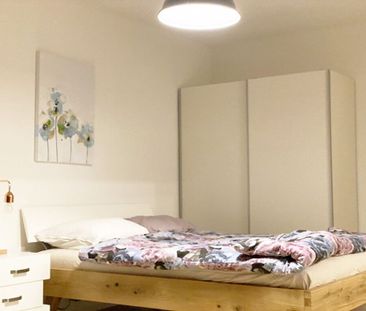 Appartement meublé confortable de 1,5 pièce avec vue sur la ville à... - Photo 4