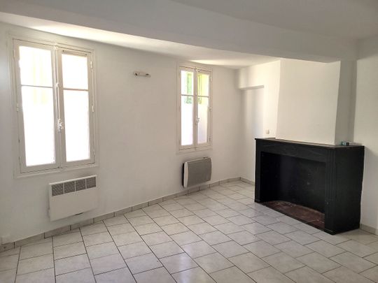 Location appartement 2 pièces, 39.58m², Grasse - Photo 1