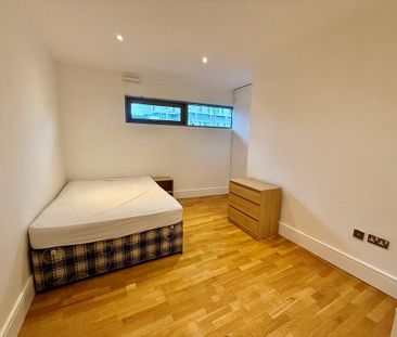 3 bedroom apartment to rent - Photo 5