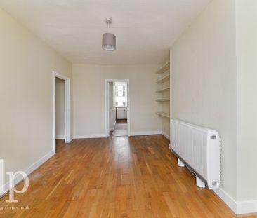 1 Bedroom Apartment, Berwick Street W1F - Photo 4