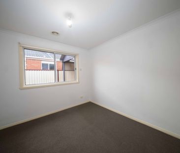 Comfortable Family Living - Photo 6