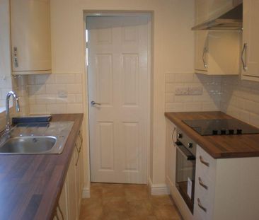 3 bedroom house to rent - Photo 3