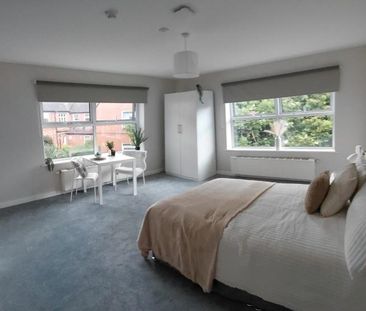 1 bedroom in a house share to rent - Photo 3