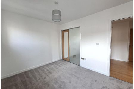 2 bed flat for rent in Granton - Photo 4