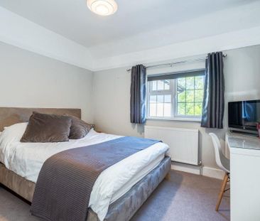 4 bedroom detached house to rent - Photo 5