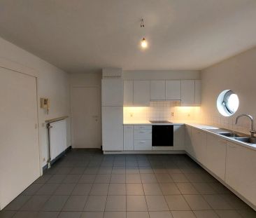 Te huur – Ruim duplexappartement met 4 slaapkamers in het centrum v... - Foto 3