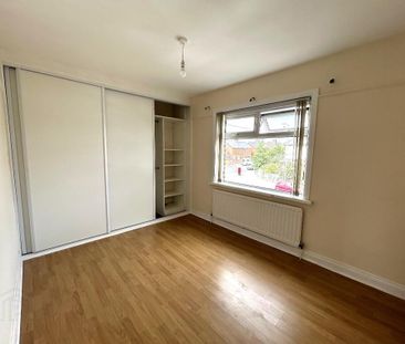 45 Dunraven Park, Belfast, BT5 6BS - Photo 4