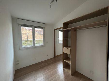 Location Maison 2 pièces 66m² - Photo 5