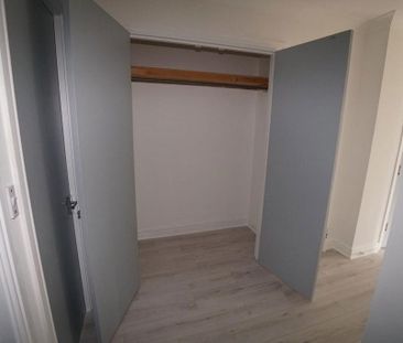 3 bedroom flat to rent - Photo 6