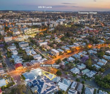 Generous Large Furnished Room with Own Private Bathroom | Rent incl... - Photo 2