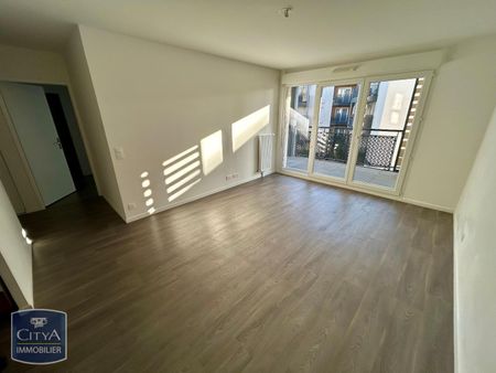 Location Appartement 3 pièces 55m² MAUREPAS 78310 - Photo 2