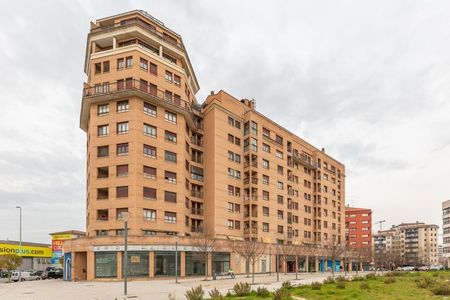 Alquiler de piso en Calle Valle de Aranguren, 4 - Foto 4