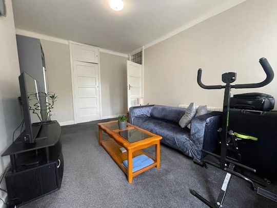 Market Place Hampstead Garden Suburb NW11 - Photo 1