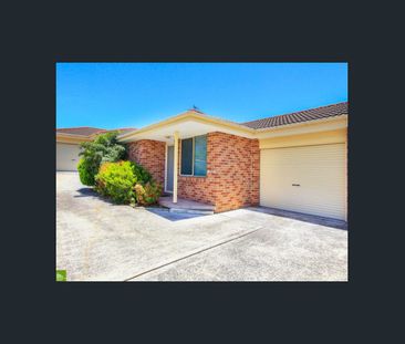 Immaculate 2 bedroom villa - Photo 5