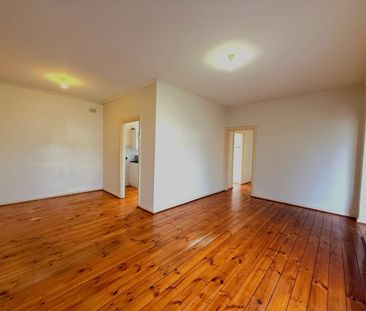 Feel Good Family Home - Photo 4