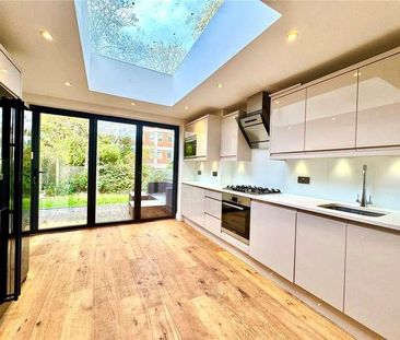 Christchurch Road, London, N8 - Photo 3