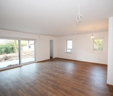 Barrierefrei im Erdgeschoss mit Garten - Photo 4