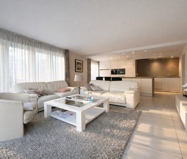 Appartement te huur - Foto 2