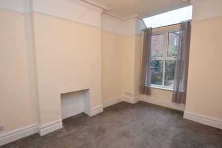 3 bed House - Semi-Detached for Rent - Photo 5