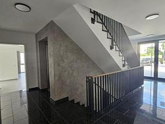 **Souterrain-Neubau: Hell, modern und ruhig!** - Photo 1