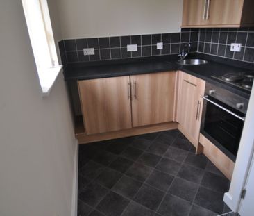 1 bed Apartment - To Let - Photo 1