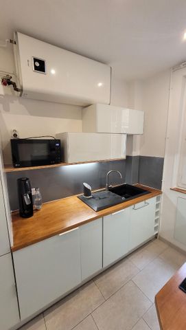 Appartement meublé Levallois Perret 2 pièces 43.82 m2 - Photo 3