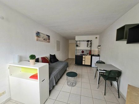 Location appartement 1 pièce 22.5 m² à Toulon (83100) - Photo 4