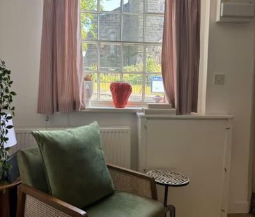 2 bedroom terraced house to rent - Photo 3