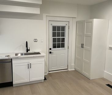For Lease - 104 Aylmer Street Unit# Lower, Peterborough, Ontario - Photo 5
