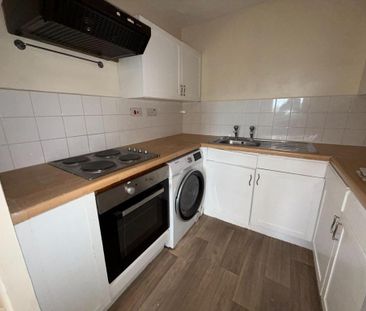 2 bedroom apartment to rent - Photo 6