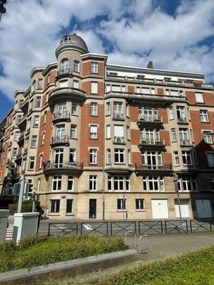 Appartement te huur in Etterbeek - Photo 1