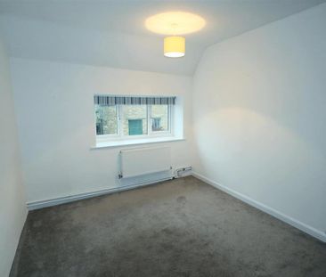 4 bedroom farm house to rent - Photo 4