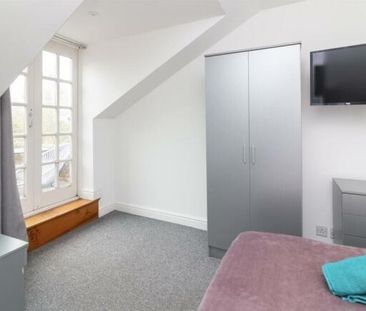 3 bedroom detached house to rent - Photo 2