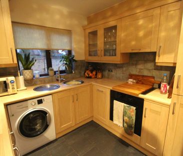 3 bedroom semi-detached house to rent - Photo 5