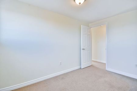 For Lease - 87 Goodwin Drive Unit# 2, Barrie, Ontario - Photo 5