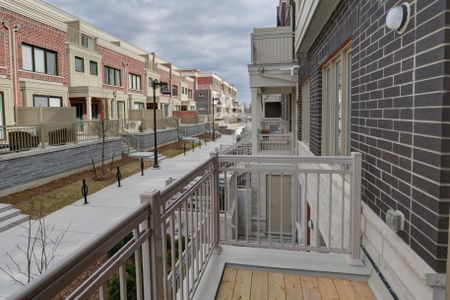 For Lease - 90 Eastwood Park Gardens Unit# 10-4, Toronto, Ontario - Photo 4