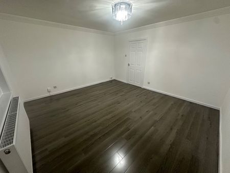 2 Bed Flat, Cairns Road, G72 - Photo 2