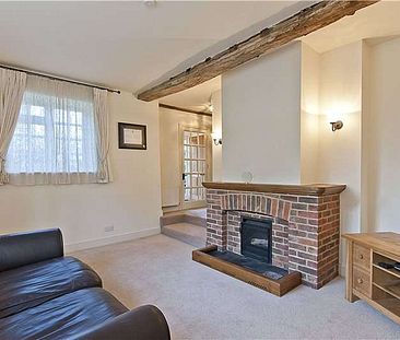 A charming three bedroom cottage situated in a stunning parkland setting - Photo 5