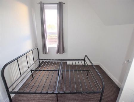 2 Bedroom Apartment To Let - Photo 2