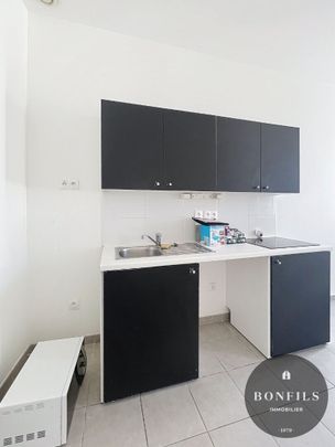 A LOUER AVIGNON INTRA-MUROS ( 84000 ) : Studio - 1 pièce - 34.92m² - non meublé, - Photo 1