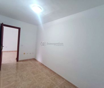 Se alquila en Buzanada apartamento de 2 dormitorios - Photo 1