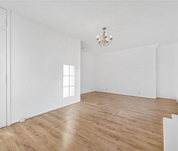 3 bedroom apartment to rent - Photo 1