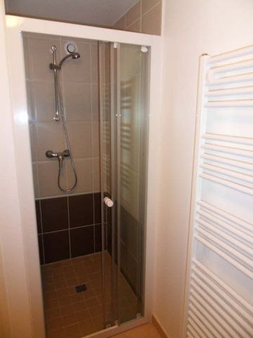 BAYEUX centre, F3 au 2eme étage (lot N° 6) - Photo 5