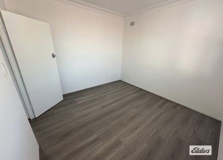 Two-Bedroom Apartment for Rent! - Photo 3