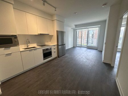 8 Olympic Garden Drive #511 - Photo 4