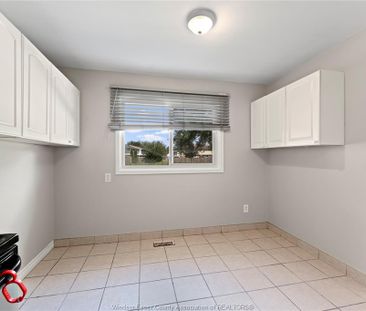 For Lease - 5430 LASSALINE, Windsor, Ontario - Photo 1