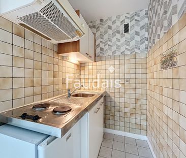 Location Appartement 1 pièce 26m² ST LO 50000 - Photo 1